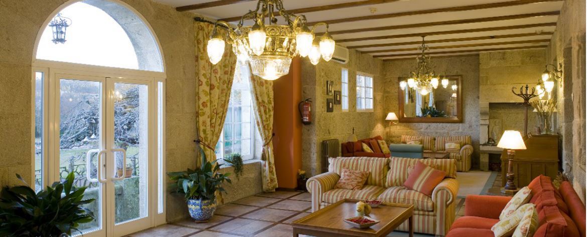 Termas De Cuntis - Hotel Castro Do Balneario Екстериор снимка